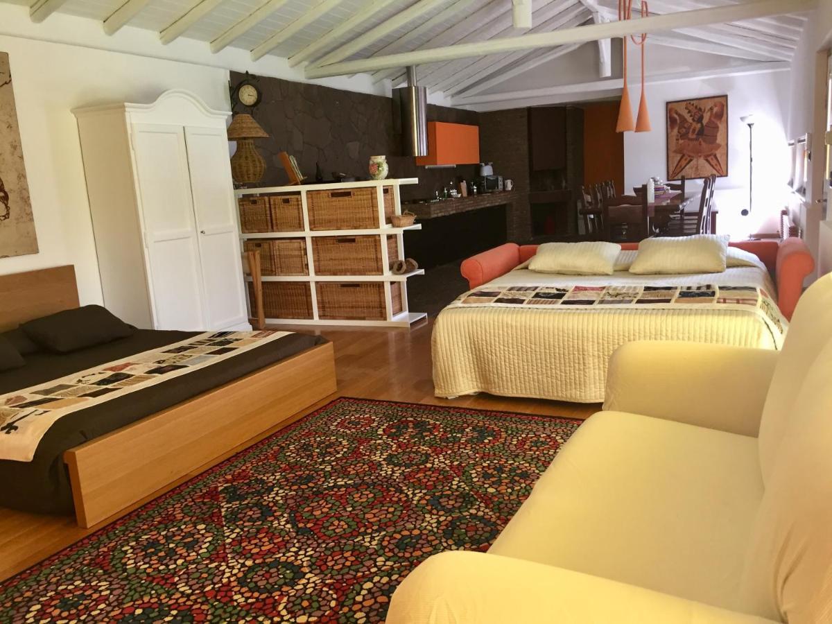 Ara Town House Villa San Giovanni La Punta Luaran gambar