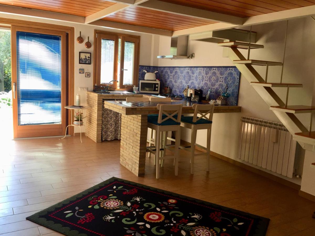 Ara Town House Villa San Giovanni La Punta Luaran gambar