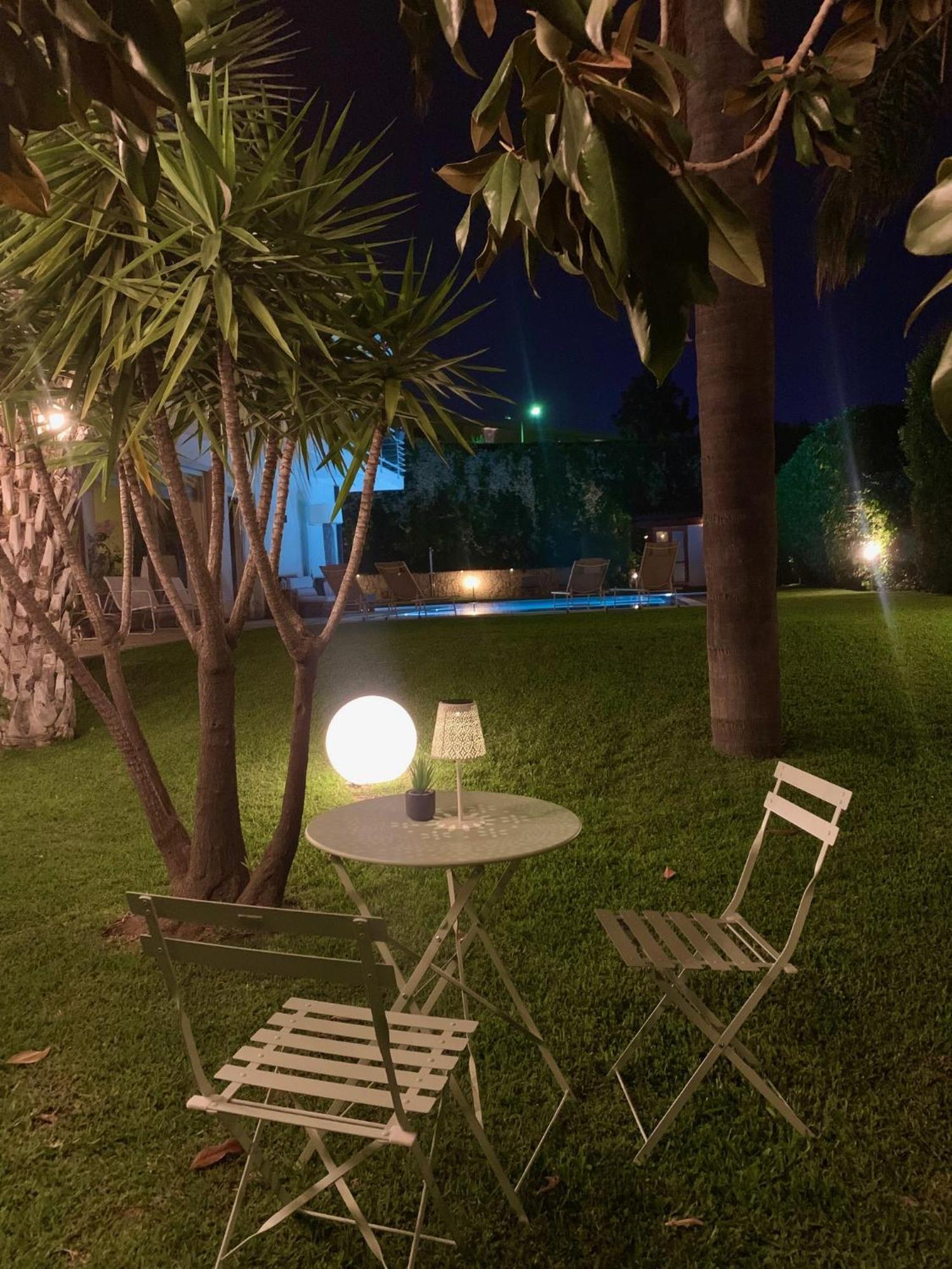 Ara Town House Villa San Giovanni La Punta Luaran gambar
